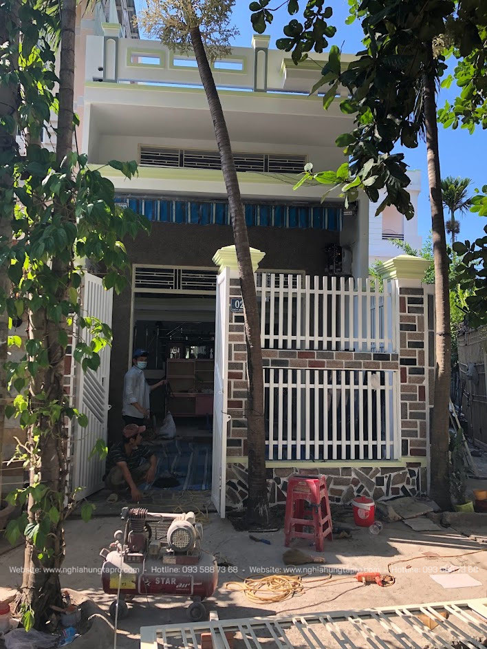 Lợp mái – chống thấm – lăn sơn nhà cũ